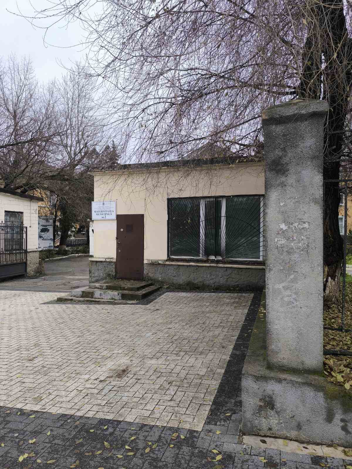 11-Î